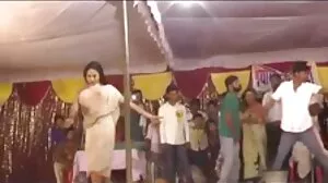 లూబెడ్ సెక్స్ తెలుగు సెక్స్ ఫిలిం నుండి సెడక్టివ్ ఎమిలీ విల్లీస్‌తో రివర్స్ కౌగర్ల్ బ్యాంగ్